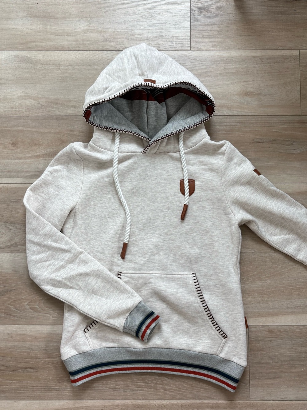 Wanakome Oatmeal Annook Blanket Hooded Hoodie